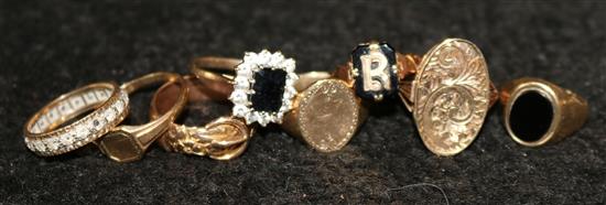 8 x assorted 9ct gold rings